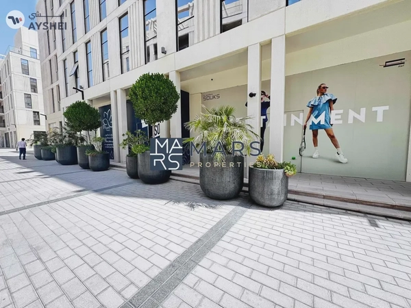 Luxurious brand new studio with balcony and all facilities in modern community