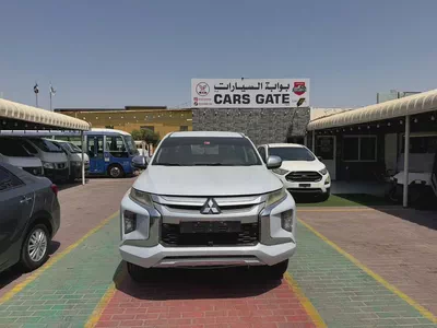 Mitsubishi L200 2019 GCC Specs 4X4 Double Cab-0