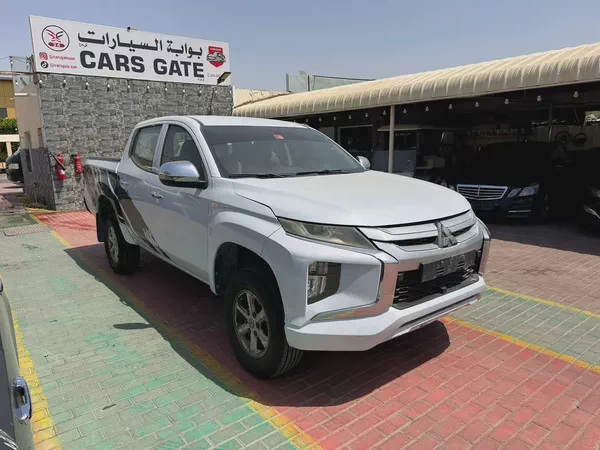 Mitsubishi L200 2019 GCC Specs 4X4 Double Cab