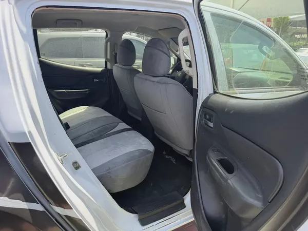 Mitsubishi L200 2019 GCC Specs 4X4 Double Cab
