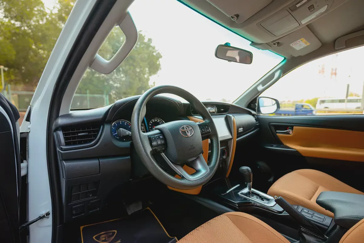 AED 1,784/month | Fortuner EXR | GCC Specs | REF#T42049-14-14