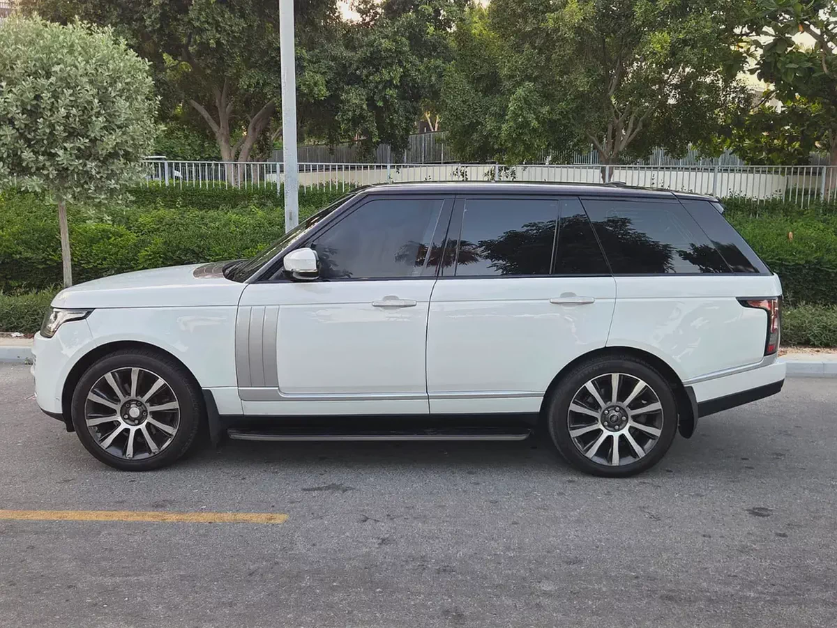 2014 Land Rover Range Rover  | GCC Specs | Pristine Condition-2-2