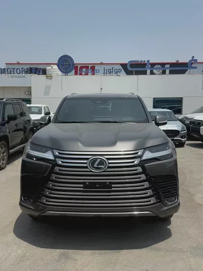 Lexus LX 600 Signature 2026 | GCC Specs | Brand New-1