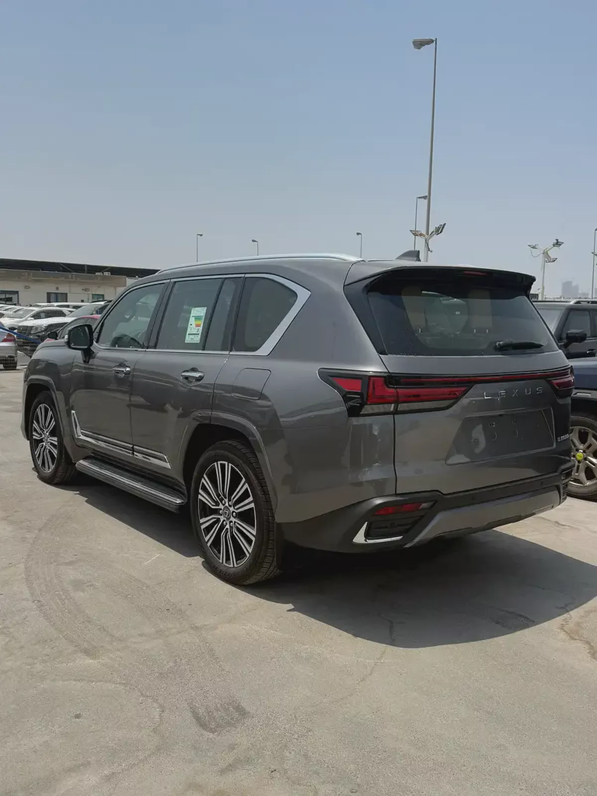 Lexus LX 600 Signature 2026 | GCC Specs | Brand New-3-3