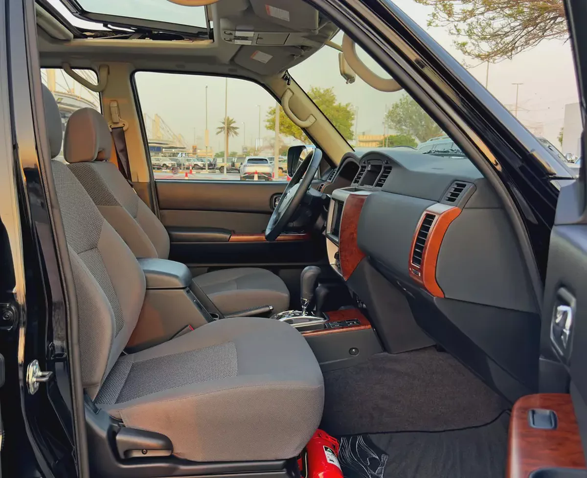 2024 Nissan Patrol Safari Al Ostaura, Dealer Warranty, GCC Specifications-10-10