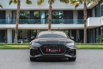 4,877 P.M |  RS5 Coupe | 0% Downpayment | Excellent Condition!-3