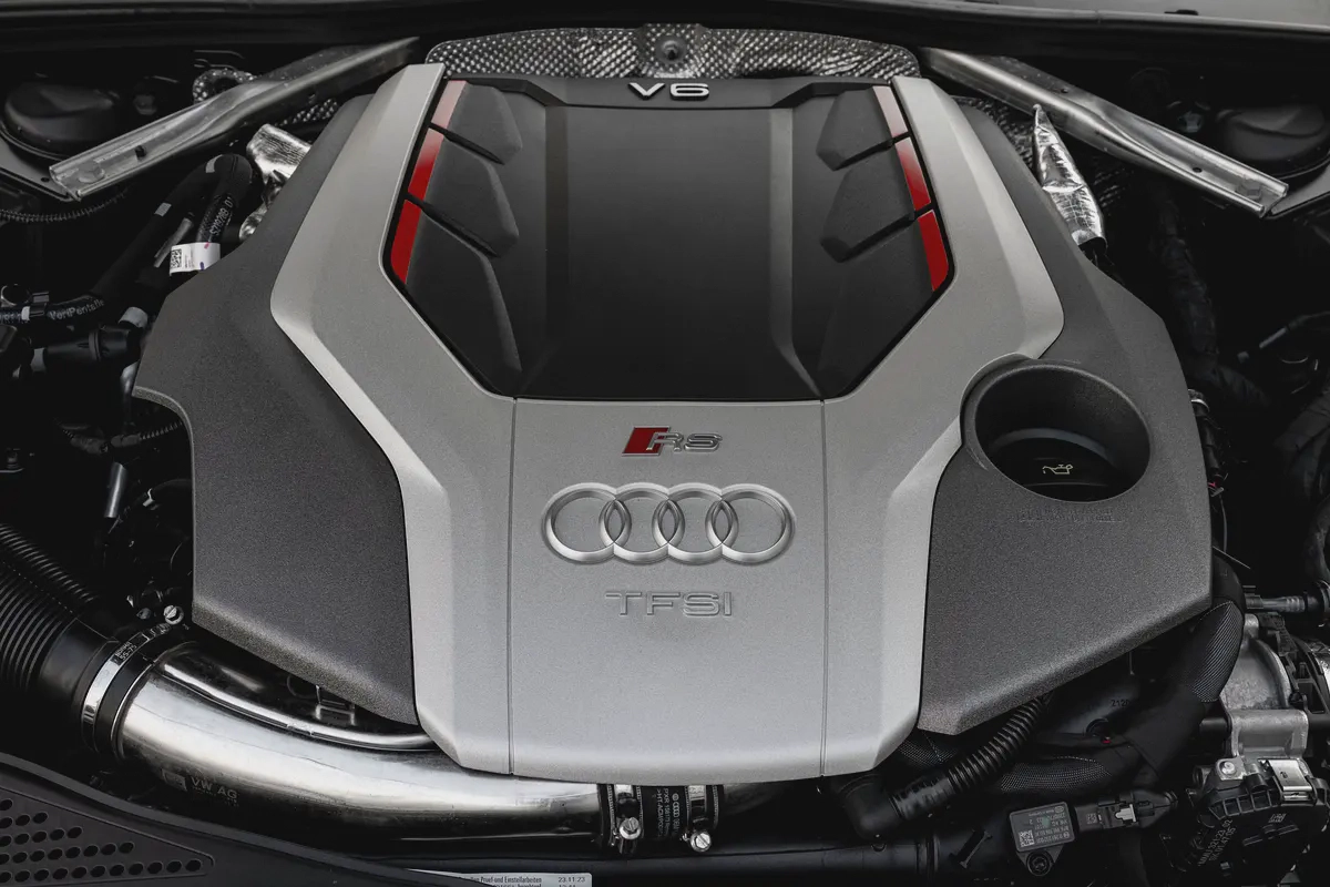 4,877 P.M |  RS5 Coupe | 0% Downpayment | Excellent Condition!-13-13