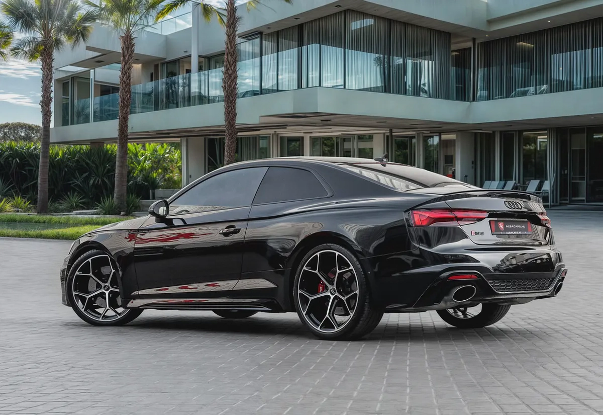 4,877 P.M |  RS5 Coupe | 0% Downpayment | Excellent Condition!-2-2