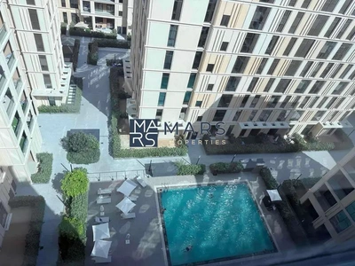 Poolside Luxury: 2BR Apartment with Scenic Views-0