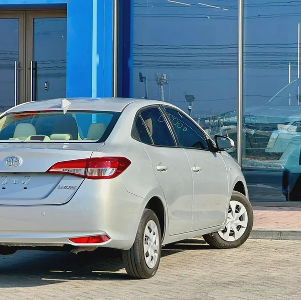 TOYOTA YARIS 2022 1.5L GCC (580/-MONTHLY)