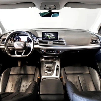 AED 1,915 pm • 0% Downpayment • Audi Q5 45TFSI S-Line • 1 Year Warranty-1