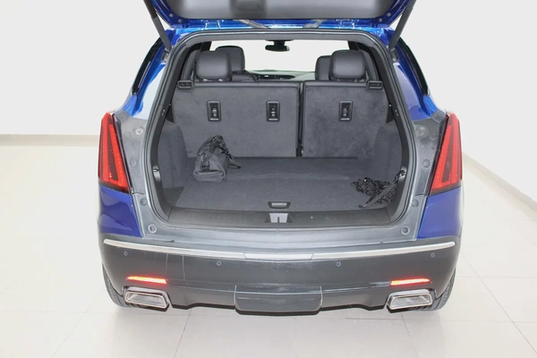 Pristine 2023 Cadillac XT5 Luxury AWD | GCC Specs | Low Mileage