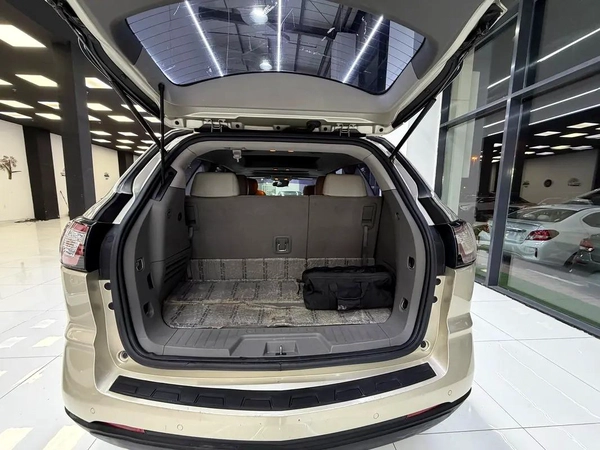 2014 Chevrolet Traverse LTZ - GCC Specs - Well Maintained