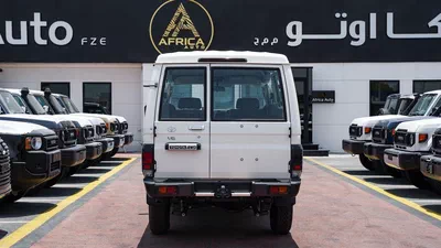 Toyota Land Cruiser 70 LC 78 HARDTOP 4.0L MT LC78 4.0L AT 26 YM-10