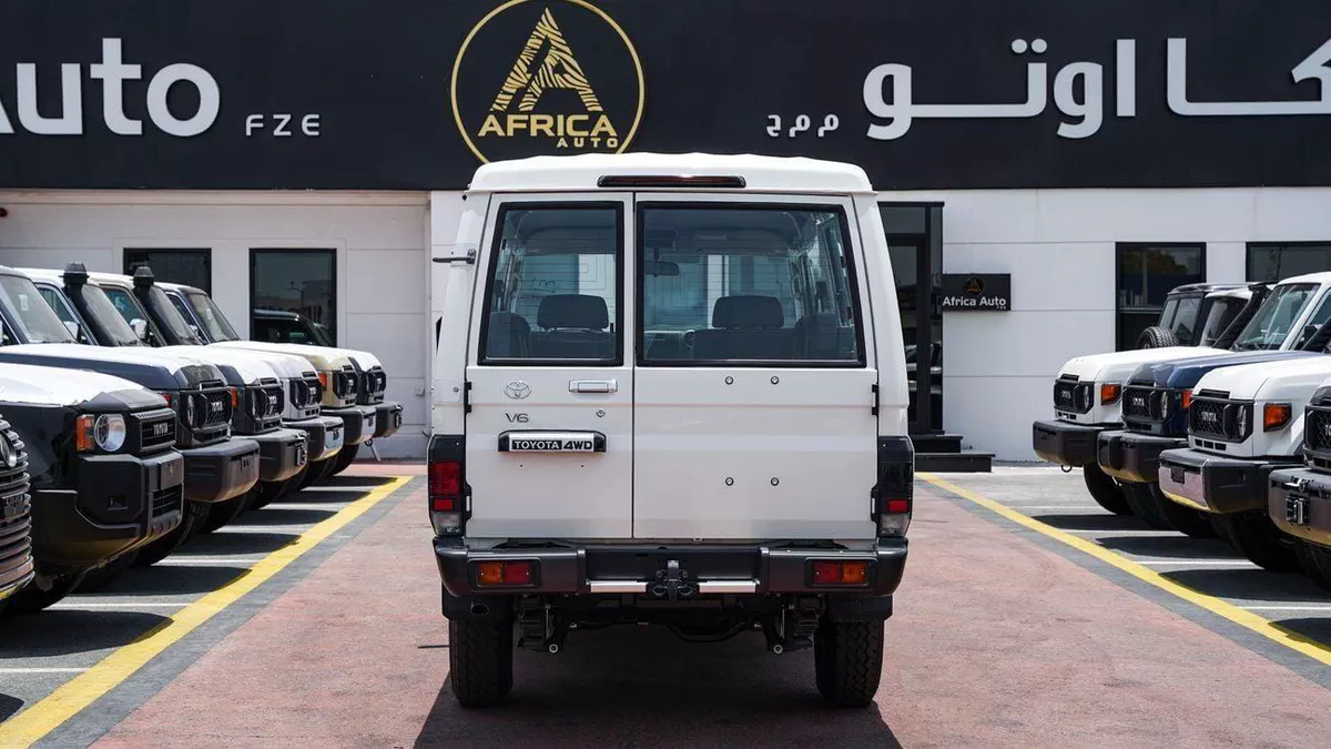 Toyota Land Cruiser 70 LC 78 HARDTOP 4.0L MT LC78 4.0L AT 26 YM-10-0