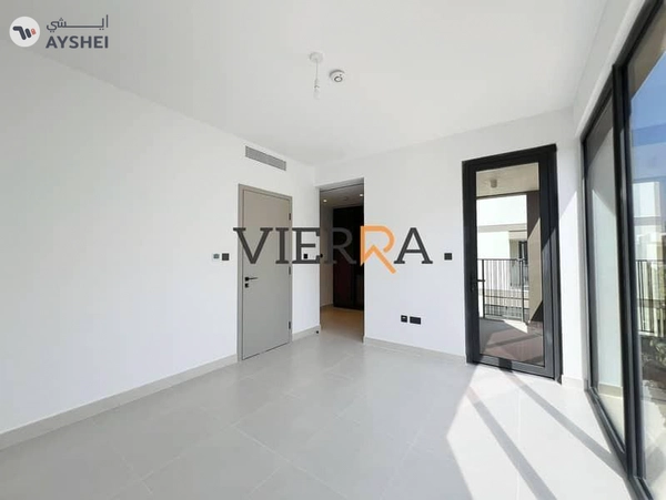 Brand New l Modern Layout l Ready To Move In