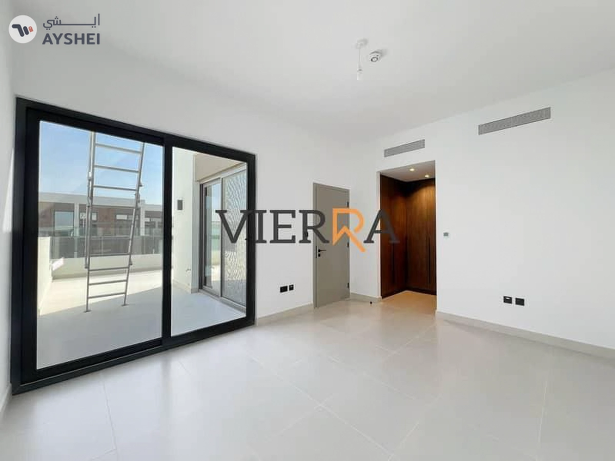 Brand New l Modern Layout l Ready To Move In-8-8