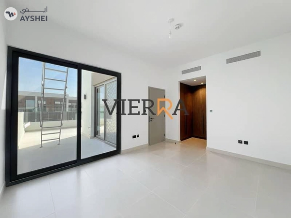 Brand New l Modern Layout l Ready To Move In