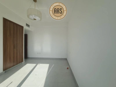 Very Huge Full Brand New Building 2Bhk 84k Full Facilities-12