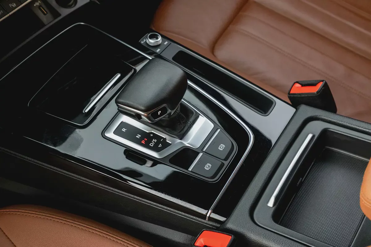 2,644 P.M |  Q5 45 TFSI Quattro S-Line | 0% Downpayment | AUDI WARRANTY/SERVICE!-9-9
