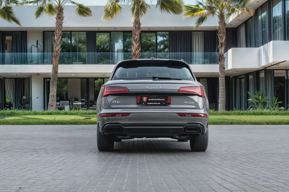 2,644 P.M |  Q5 45 TFSI Quattro S-Line | 0% Downpayment | AUDI WARRANTY/SERVICE!-4-4