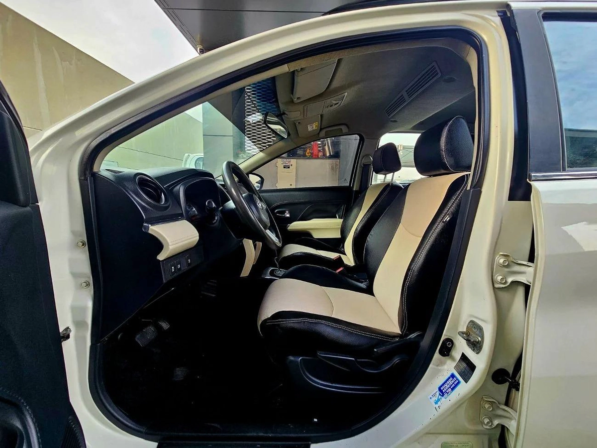 Toyota Rush EX/ PASSENGER 7 SEATS/ LOW MILEAGE-13-13
