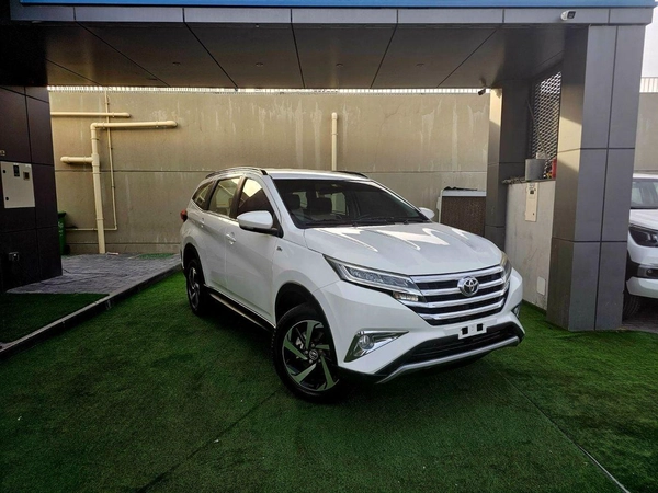 Toyota Rush EX/ PASSENGER 7 SEATS/ LOW MILEAGE