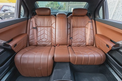 BMW 7 Series 740 2023-20