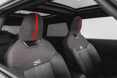 AED 2,781 / 60 months | 0% DP | 2025 MINI Cooper S JCW  / MINI Warranty & MINI Service pack-13