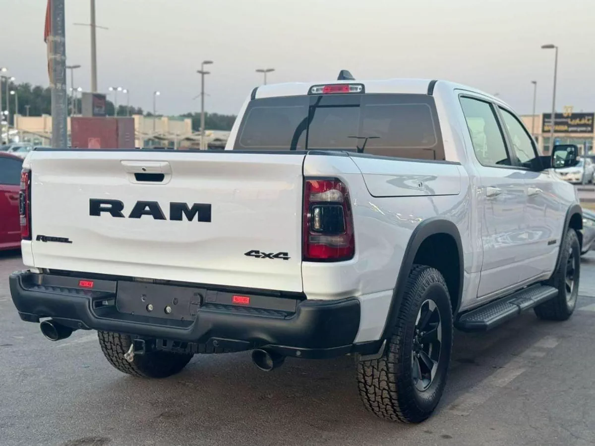 RAM 1500 REBEL-4-0