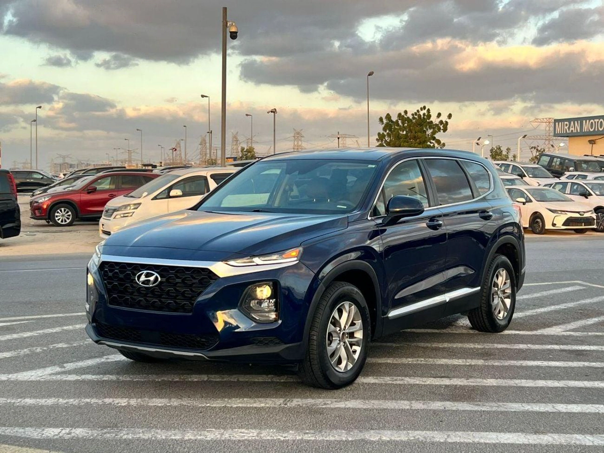 Hyundai Santa Fe 2019 Hyndai Santafe Fe Se 2.4L V4 FWD - Rear Camera & Sensor-2-0
