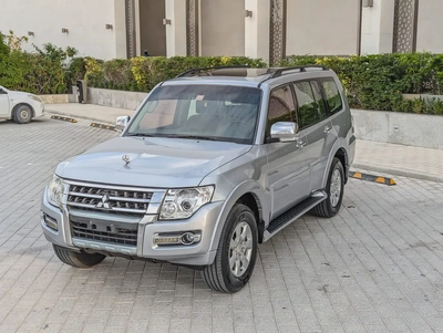MITSUBISHI PAJERO 2015 GLS TOP FULL OPTION GCC IN EXCELLENT CONDITION-1