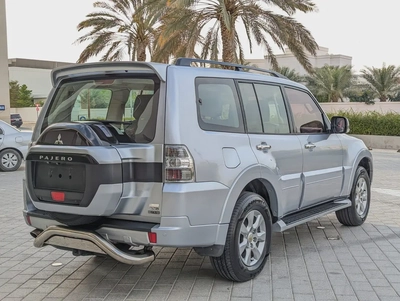 MITSUBISHI PAJERO 2015 GLS TOP FULL OPTION GCC IN EXCELLENT CONDITION-10