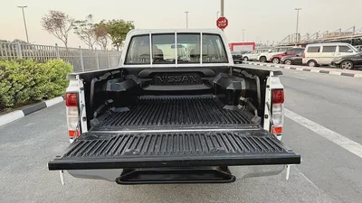 Nissan pickup double cabin  2012 year -Gcc specs -excellent condition-2