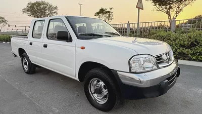 Nissan pickup double cabin  2012 year -Gcc specs -excellent condition-4
