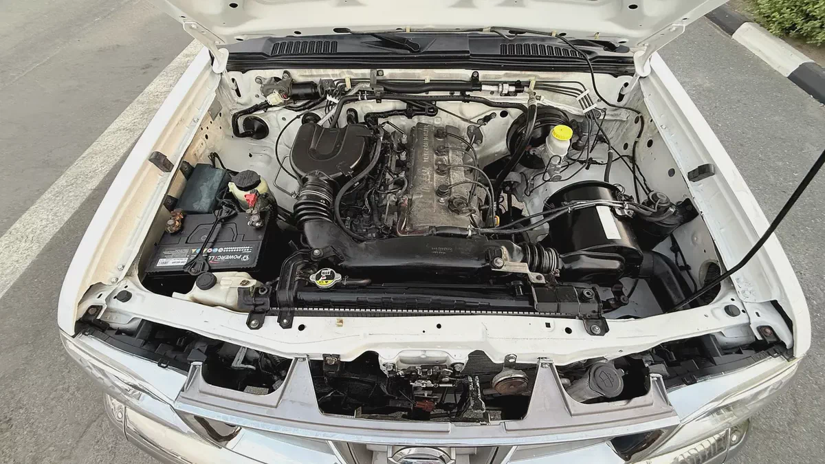 Nissan pickup double cabin  2012 year -Gcc specs -excellent condition-13-13