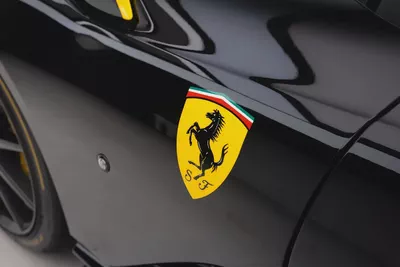 2023 FERRARI 812 COMPETZIONE.-15