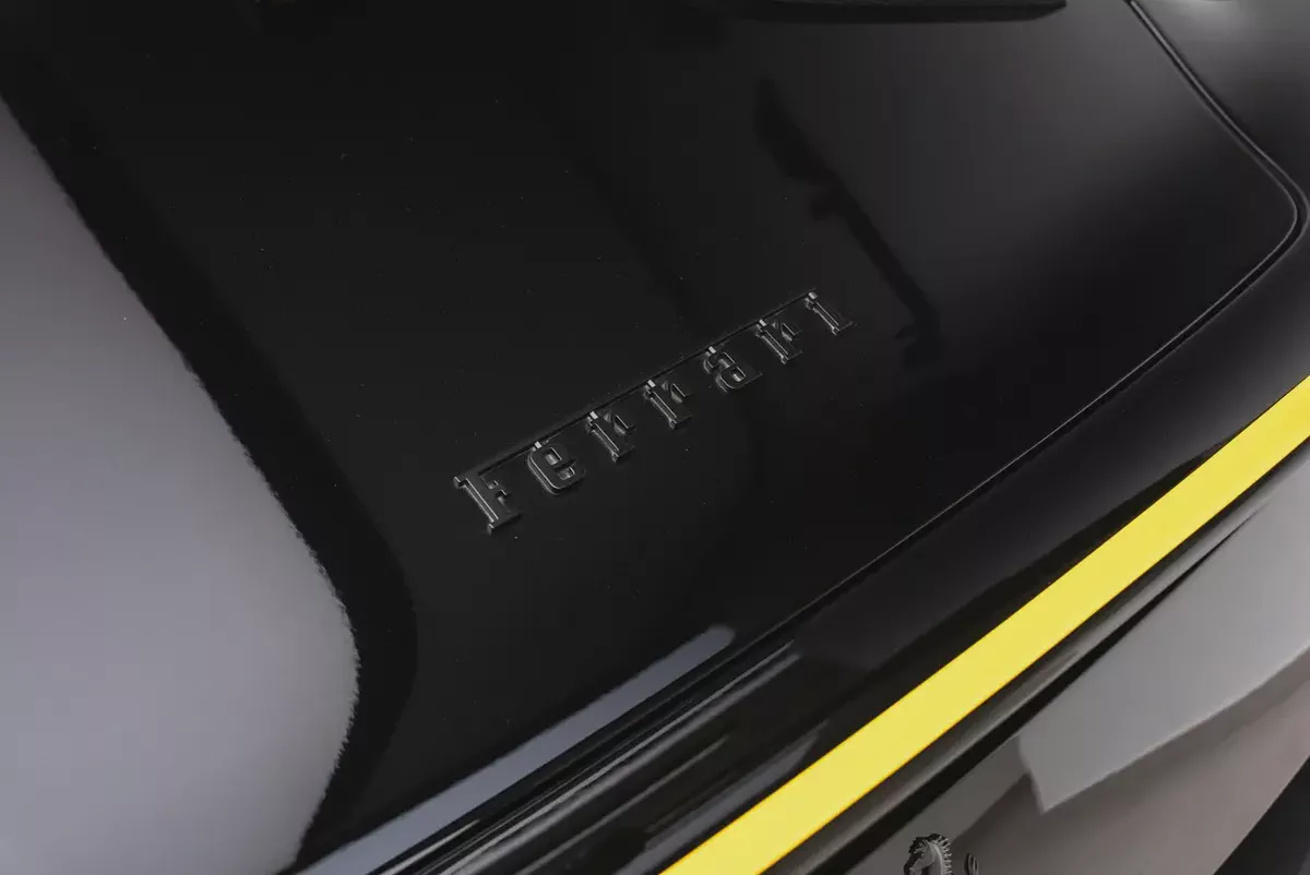 2023 FERRARI 812 COMPETZIONE.-17-17