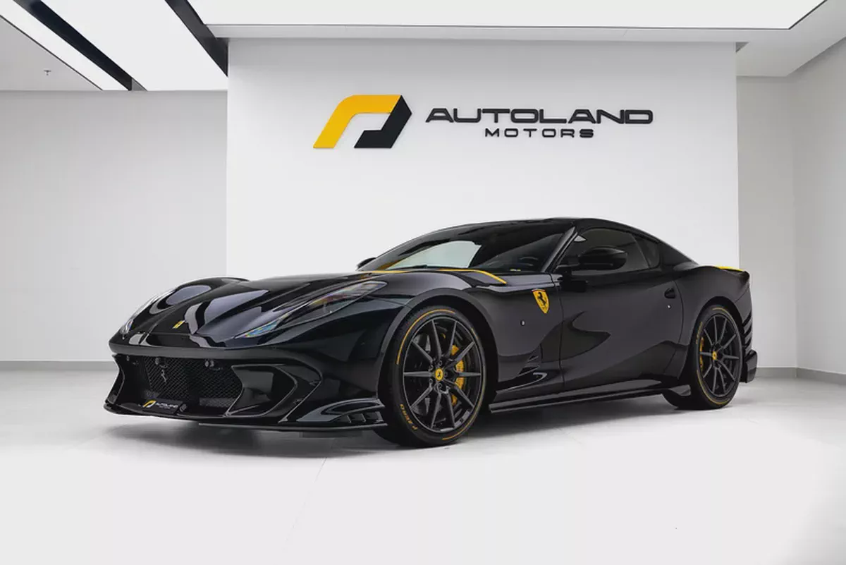 2023 FERRARI 812 COMPETZIONE.