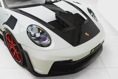 2023 PORSCHE 911 GT3 RS WEISSACH. CARBON CERAMIC BRAKES. SUSPENSION LIFTER. HIGH SPEC. MAIN DEALER S-10