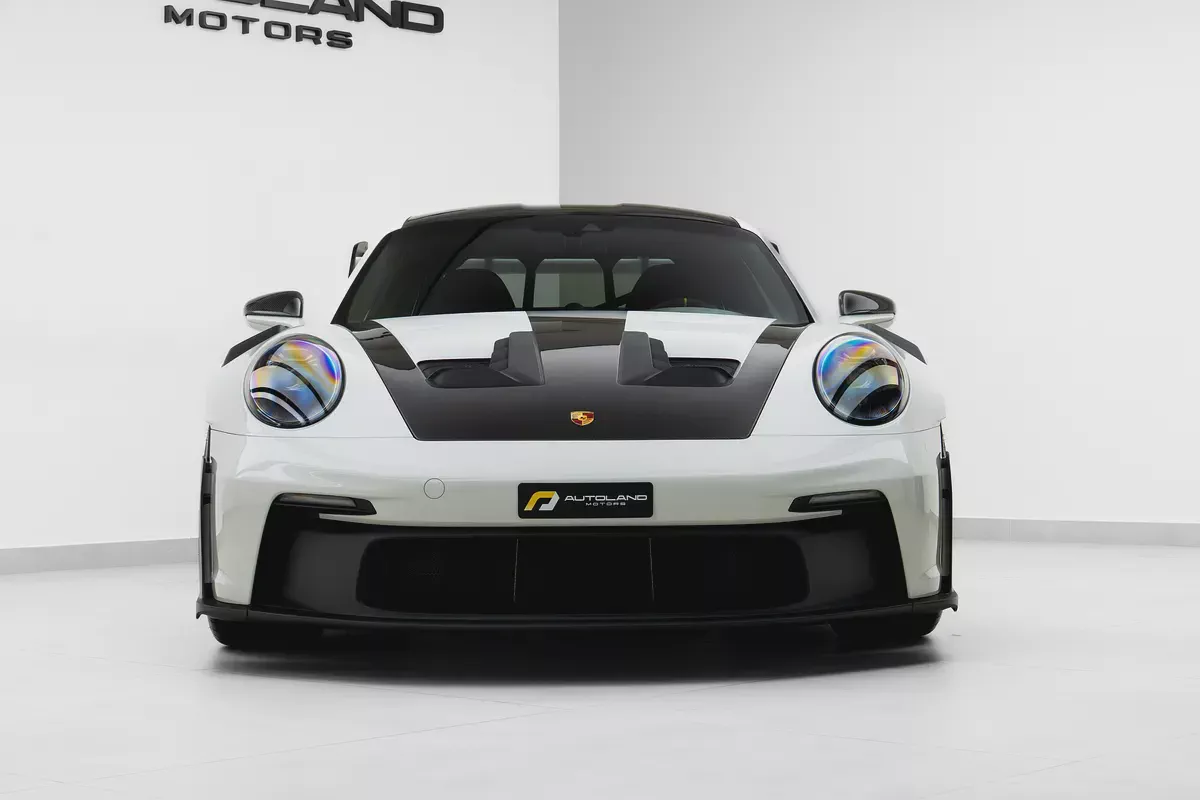 2023 PORSCHE 911 GT3 RS WEISSACH. CARBON CERAMIC BRAKES. SUSPENSION LIFTER. HIGH SPEC. MAIN DEALER S-3-3