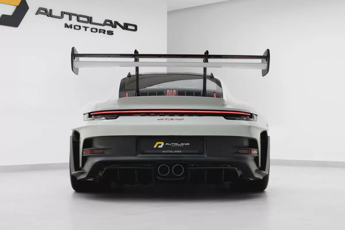 2023 PORSCHE 911 GT3 RS WEISSACH. CARBON CERAMIC BRAKES. SUSPENSION LIFTER. HIGH SPEC. MAIN DEALER S-4-4
