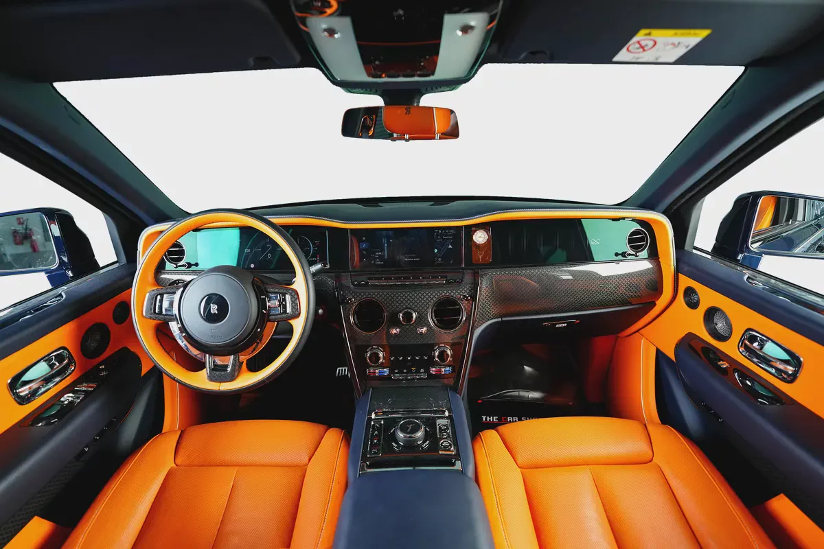 Rolls Royce Cullinan Series II Black Badge-GCC-AGMC Warranty & Service Contract-VIP Seats-Mandarin I-9-9