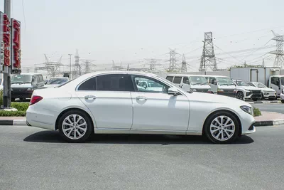 2017 - E400 - IMMACULATE CONDITION - ONLY 16,000 KM DONE-4