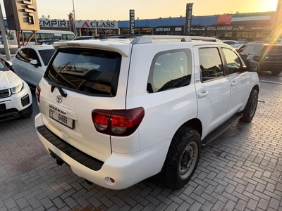 Toyota Sequoia-19