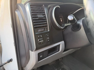 Toyota Sequoia-2