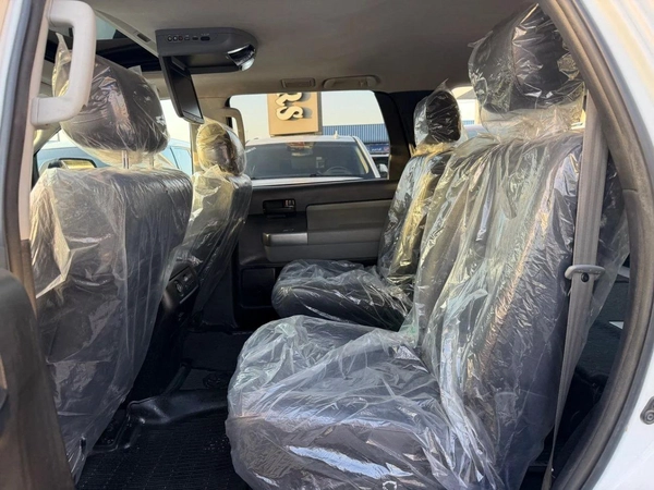Toyota Sequoia