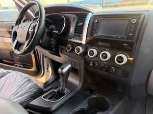 Toyota Sequoia