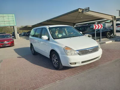 Kia Carnival 2015 Model gcc perfect Condition full option Free accident Smoothly Drive Ready for Reg-1