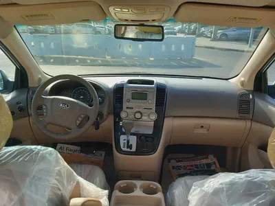 Kia Carnival 2015 Model gcc perfect Condition full option Free accident Smoothly Drive Ready for Reg-8